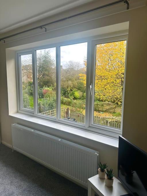Stylish 2 Bedrooms Flat In A Quiet Cul-De-Sac Area, Near Sheffield City Centre With Free Parking Exterior foto